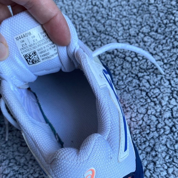 Asics Kids' Cream and Blue Sneakers - Picture 6 of 10